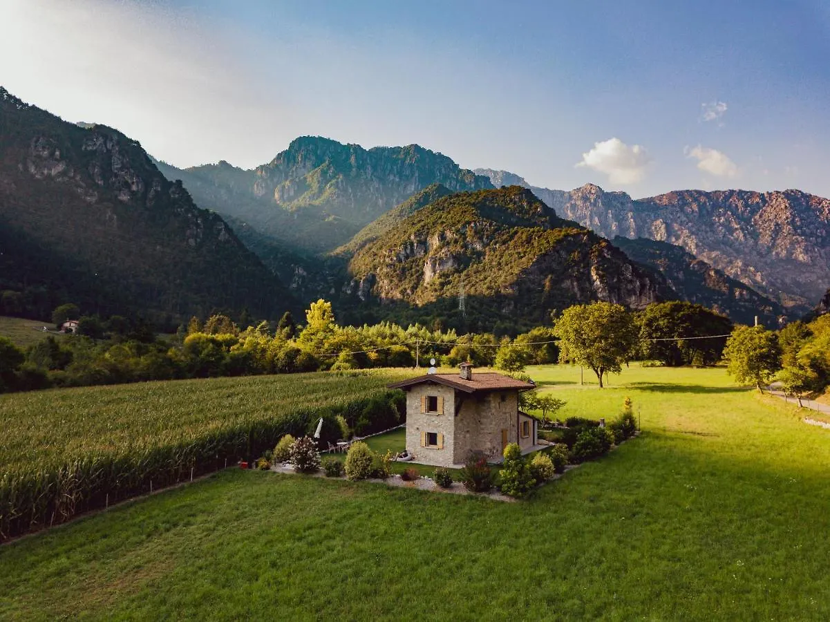 Dimora Natura-Riserva Naturale Valle Di Bondo Tremosine 0*,
